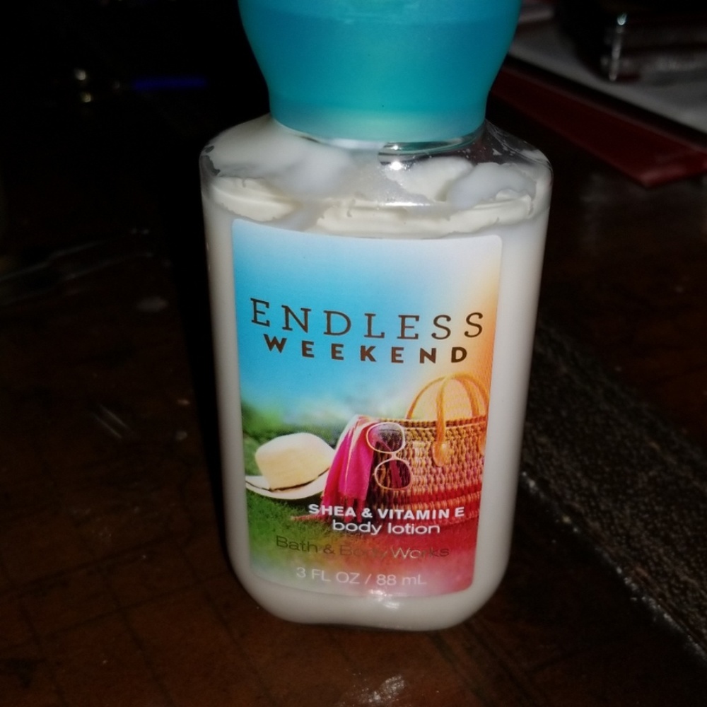 3/$10 B&BW Lotion